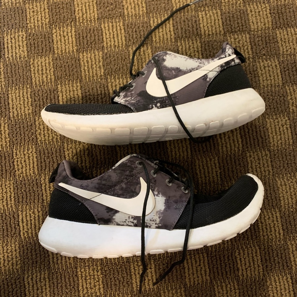 Nike Roches